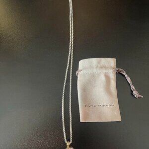 22" Sterling Silver Box Chain. 2.7MM with 2 Pendants!!